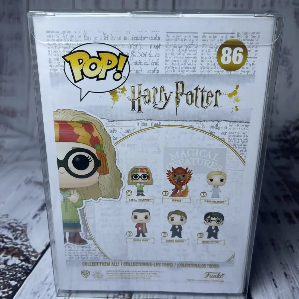 Funko Pop! Vinyl: Harry Potter - Sybill Trelawney #86 - Picture 4 of 8